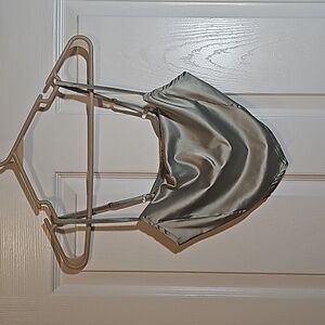 PRETTY LITTLE THING SATINY TANK Green Size 0